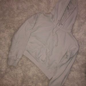 Cropped white sweatshirt